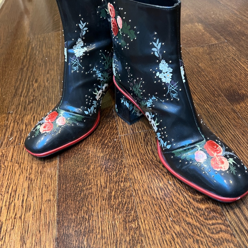 Zara Black Floral Heeled Boots